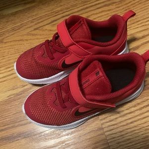 NEW Nike Tennis Shoes